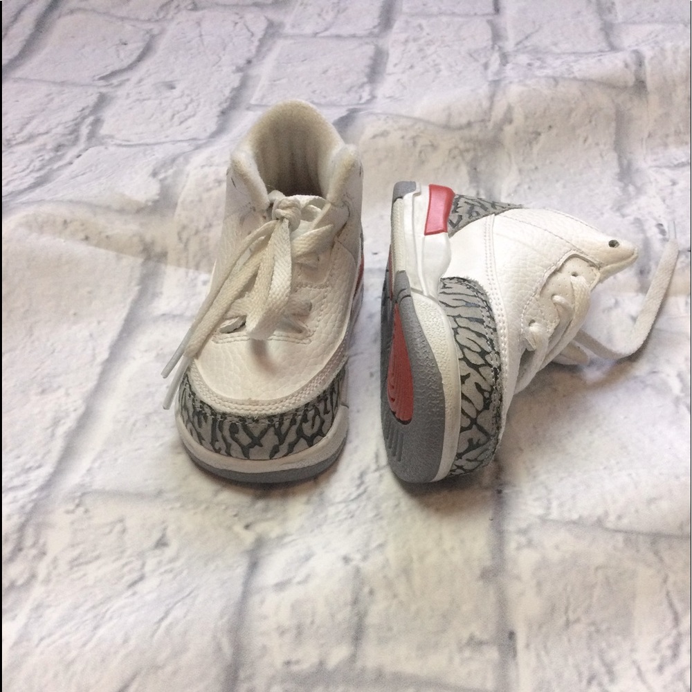 Air Jordan shoes
